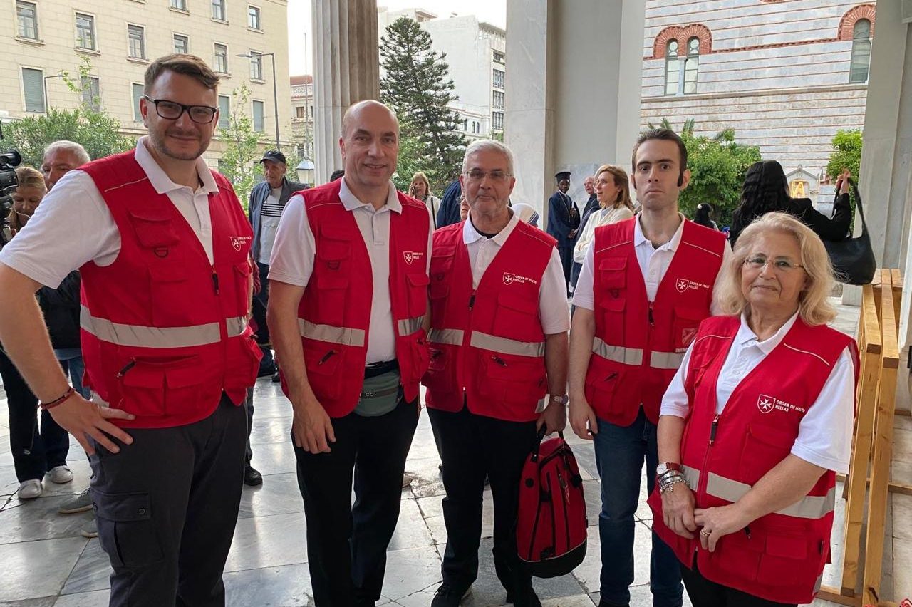In Prayer and Service: The Order of Malta in Greece Pays Tribute to Pope Francis